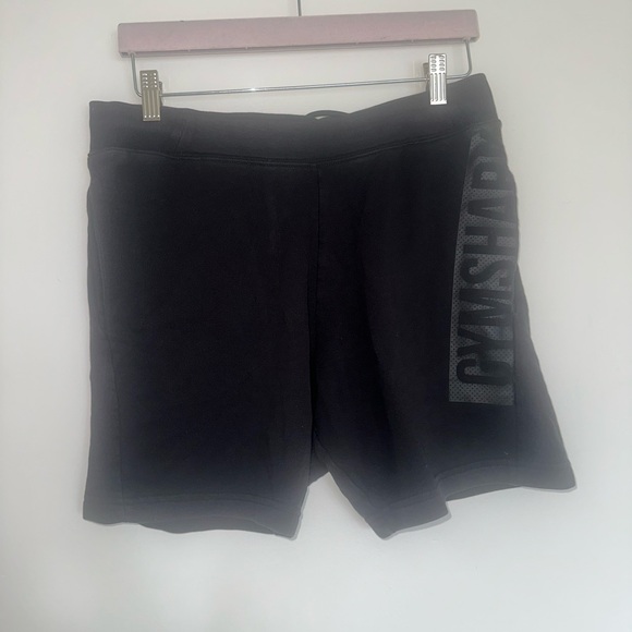 Gymshark Black Sweat Shorts Size Large GUC - Picture 2 of 6